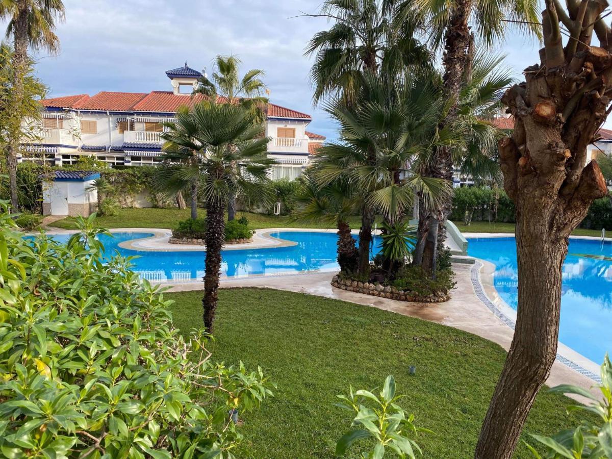 Apartamento Pod Papugami Torrevieja Exterior foto
